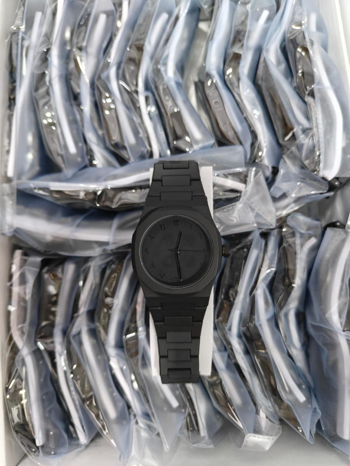 Mens Arabic Dial Polycarbonate Analog Watch